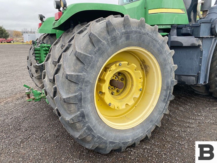 2004-john-deere-9320-image-38