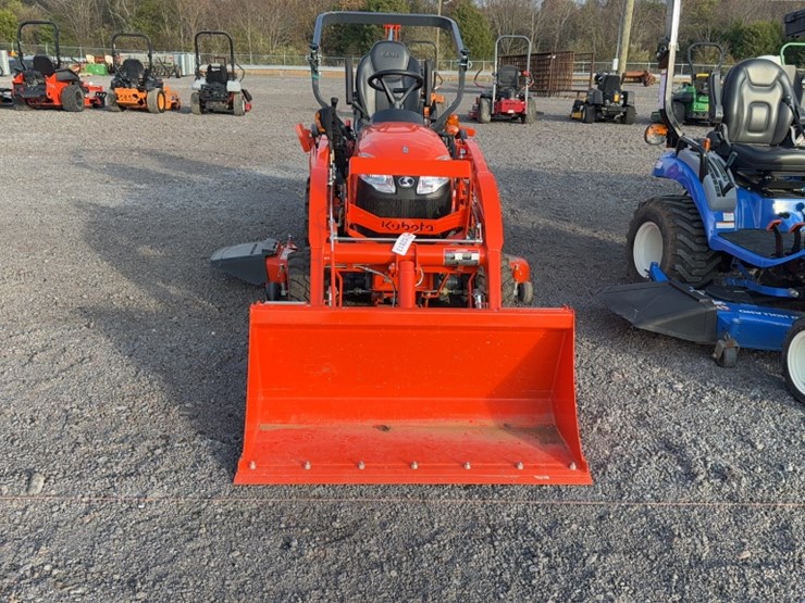 #3031-•-kubota-bx235-tractor-image-2
