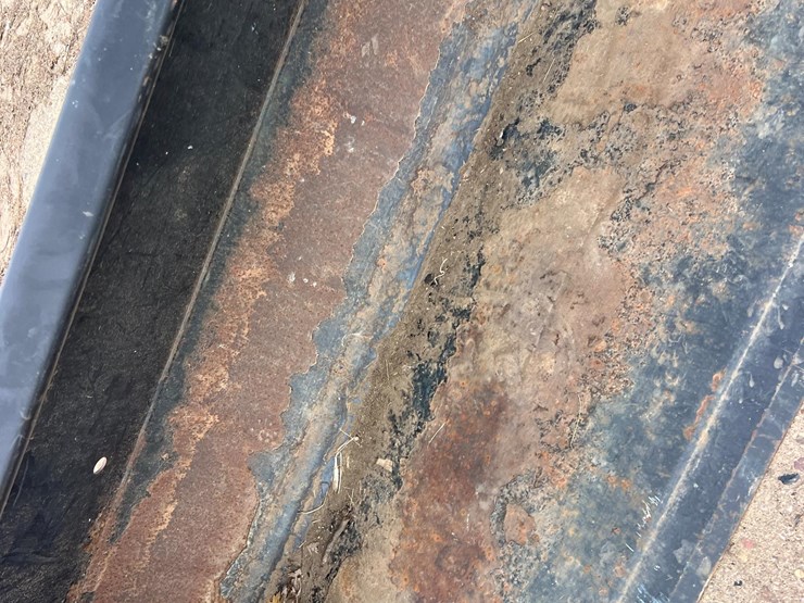 alo-ab-81"-skid-steer-bucket-image-9