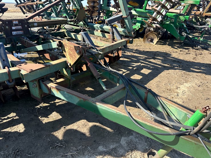 john-deere-724-image-41