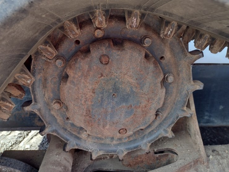 19-bobcat-t870-image-30