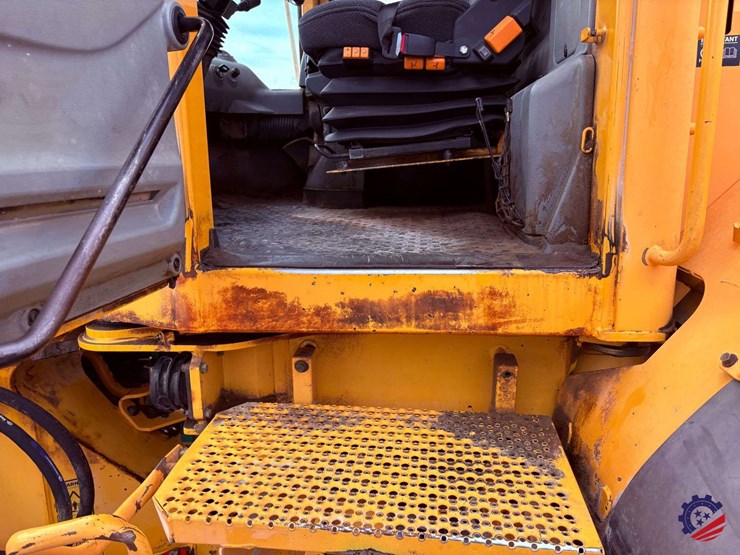 2004-volvo-l60e-image-68