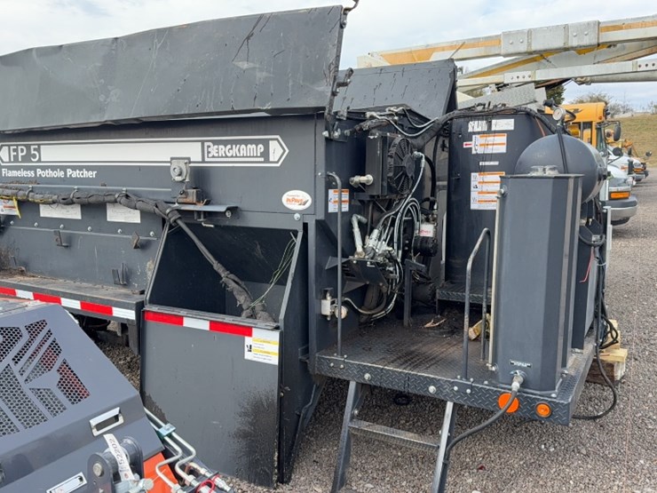 bergkamp-fp5-image-7