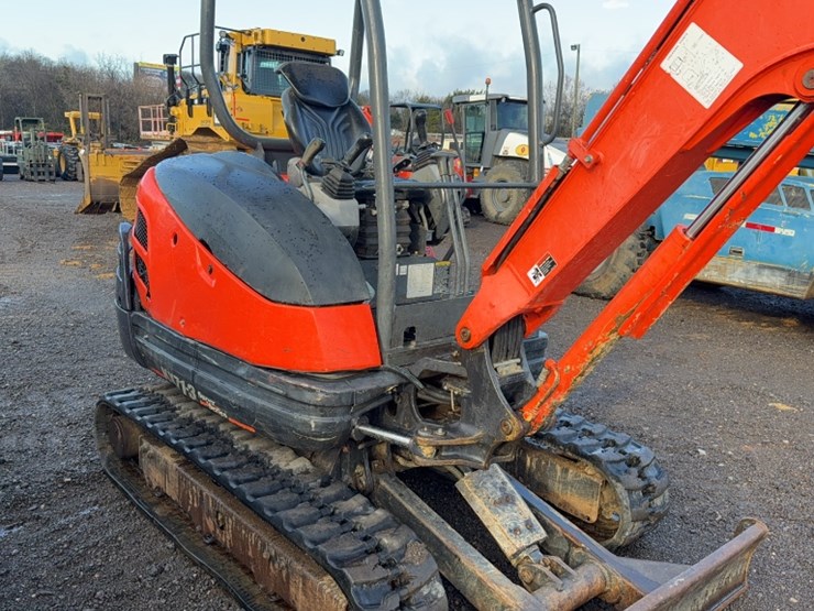 kubota-kx71-3s-image-7