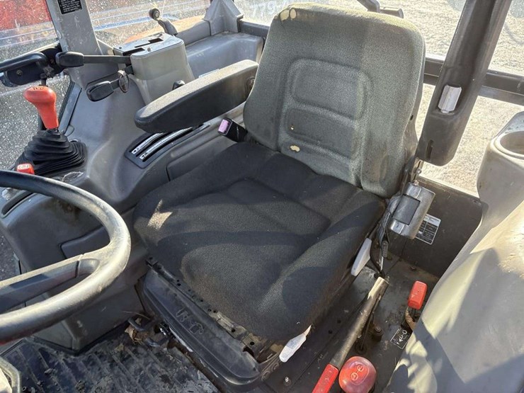 kubota-m105s-image-16