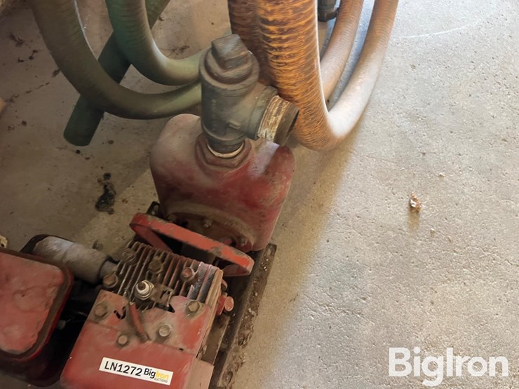 gas-powered-water-pump-image-3