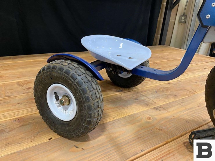ol'-blue-toy-pedal-tricycle-image-6