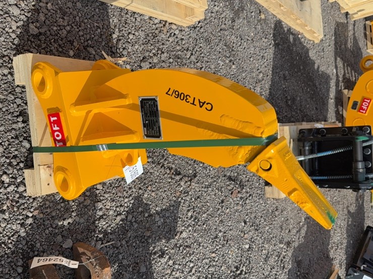 caterpillar-306-image-1