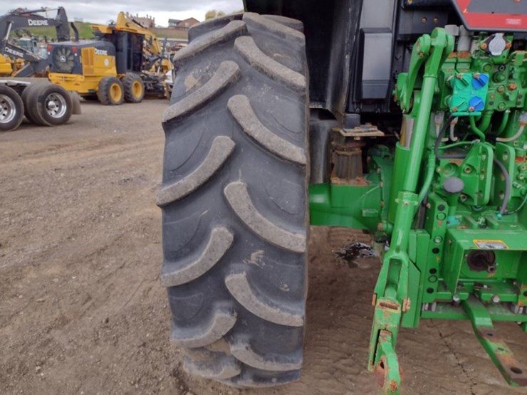 19-john-deere-6130m-image-16