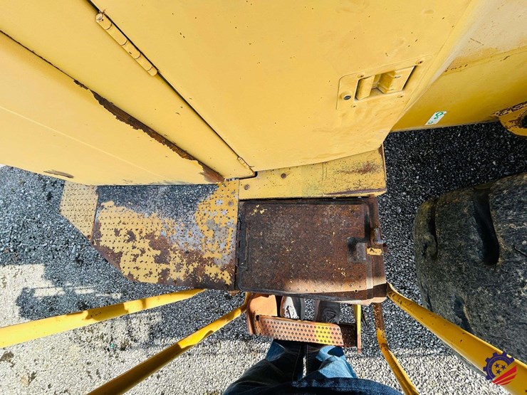 1996-caterpillar-988f-image-64