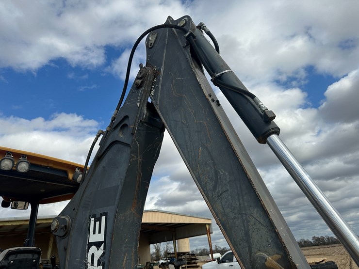 deere-310sj-image-21