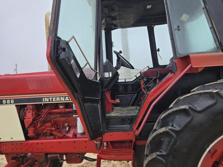 international-986-image-19