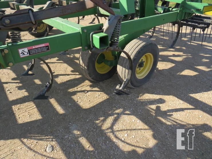 2008-john-deere-2210-image-9