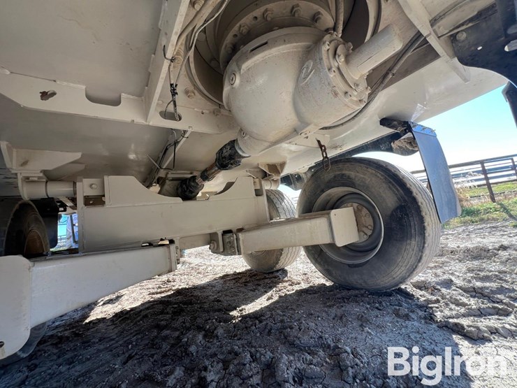 kuhn-knight-vertical-maxx-vtc280-tmr-mixer-wagon-image-15