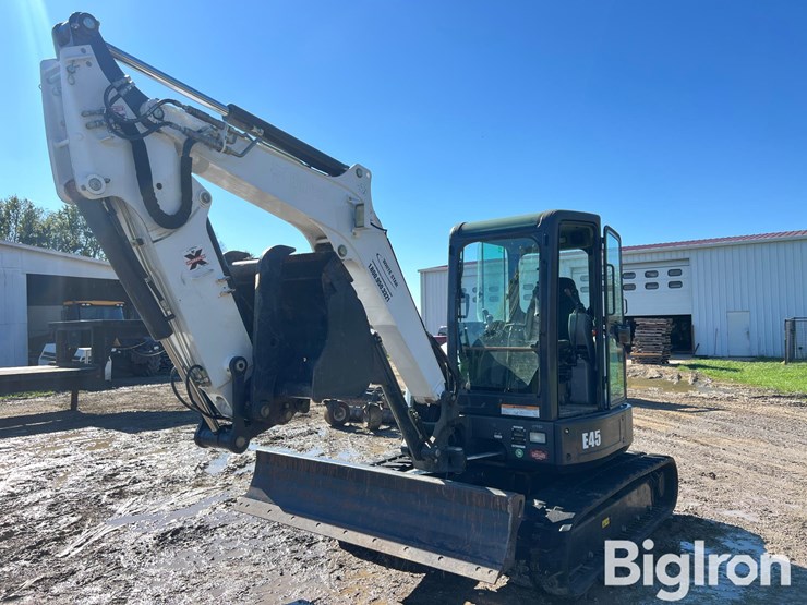 2015-bobcat-e45-image-3
