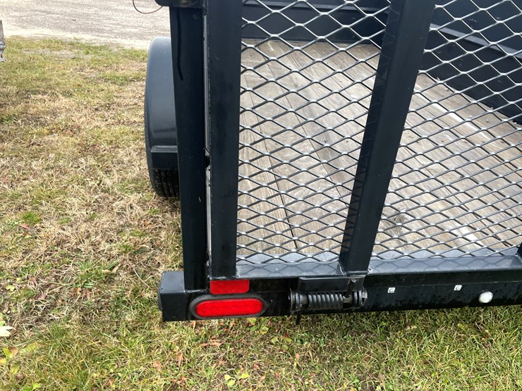 #1052-•-big-tex-trailer-with-ramp-image-9