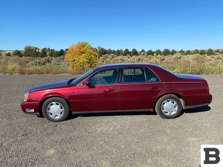 2000-cadillac-deville-sedan-image-2