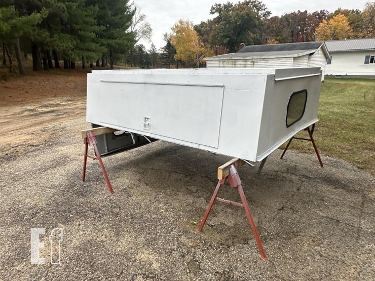 utility-truck-topper-image-2