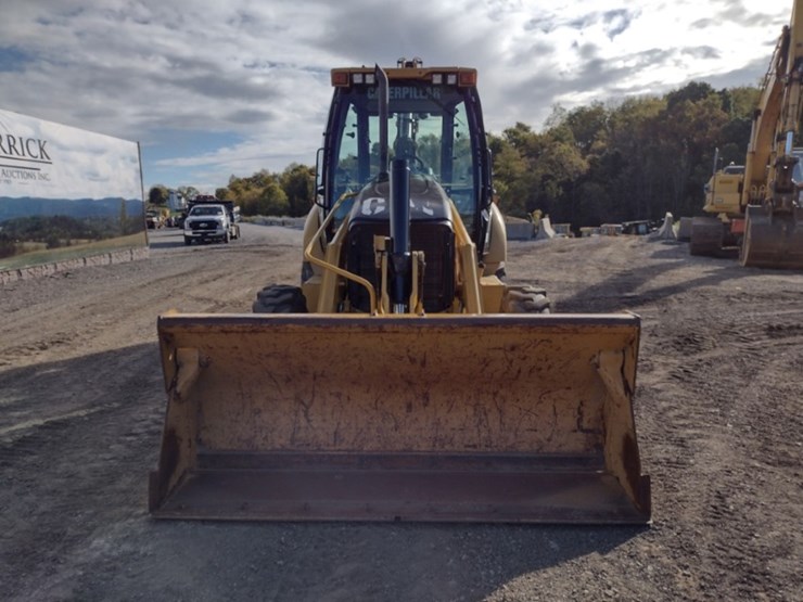 caterpillar-420e-image-2