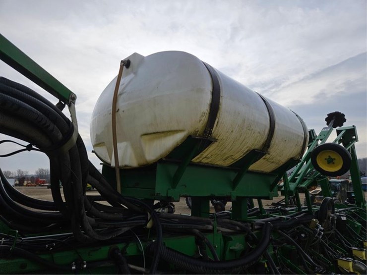 john-deere-1770nt-image-24