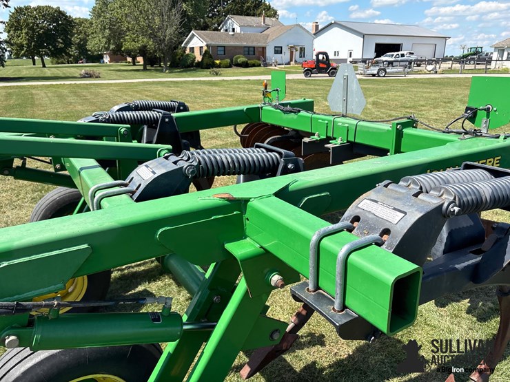 2011-john-deere-512-image-16