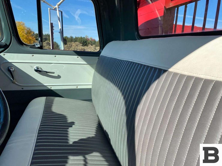 1959-gmc-370-bulk-agriculture-truck-image-38