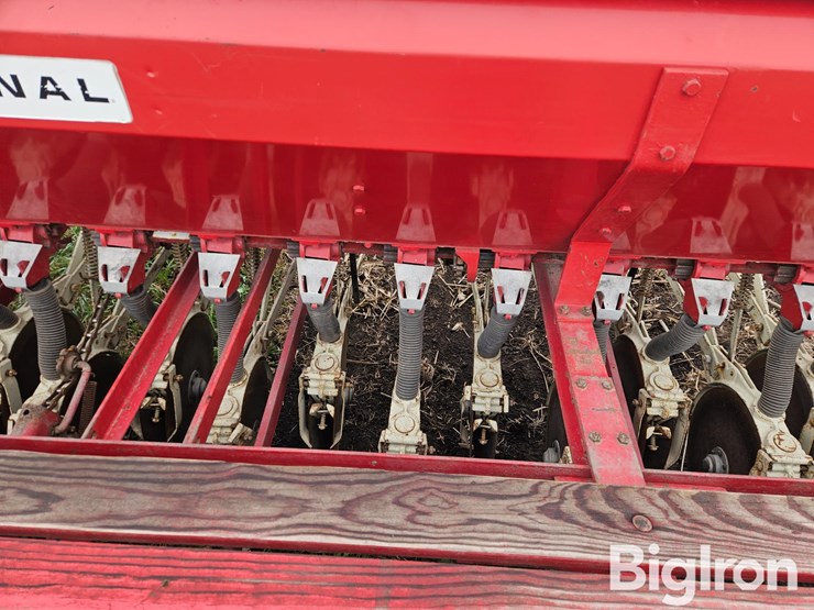 international-100-image-16