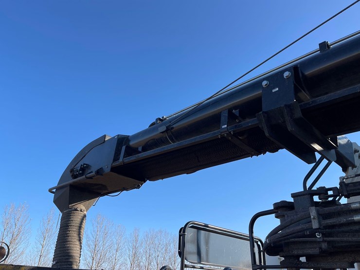 2016-bourgault-3320-66-image-130