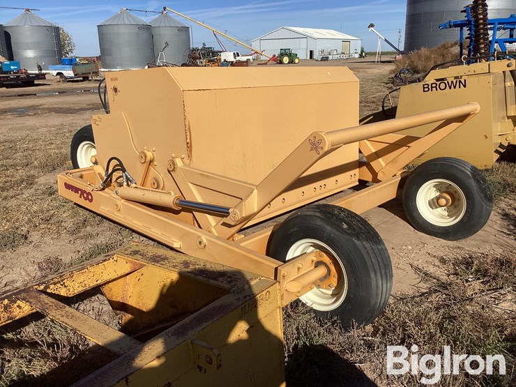 2015-rowse-700-image-7