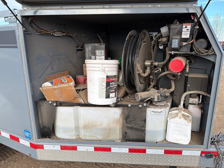 2020-thunder-creek-fuel-trailer-image-21