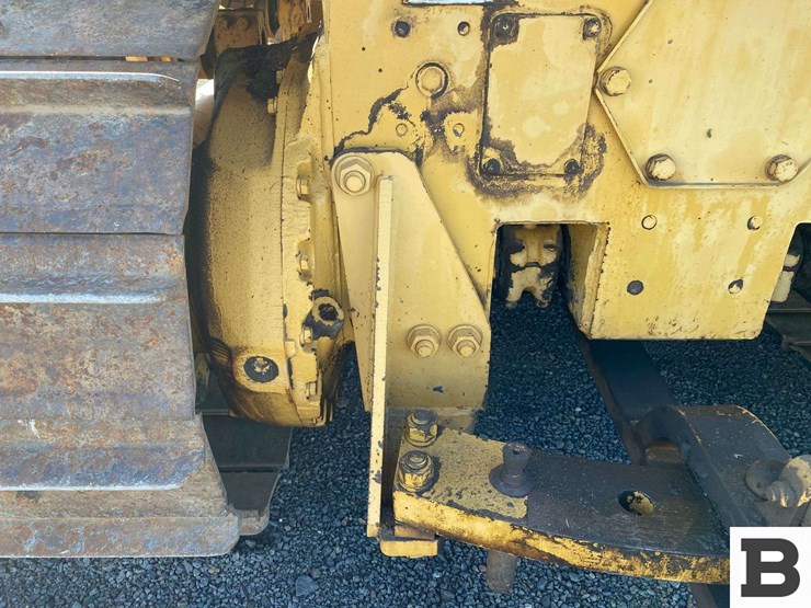 caterpillar-d5b-image-25