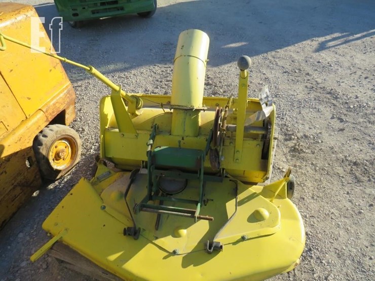 john-deere-110-image-4