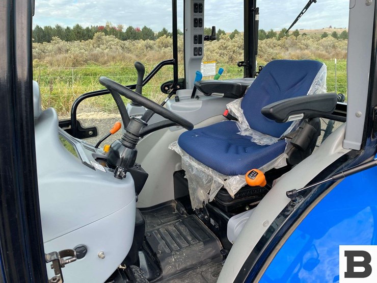 2019-new-holland-boomer-40-image-45