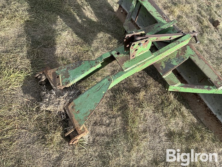 john-deere-70-image-9