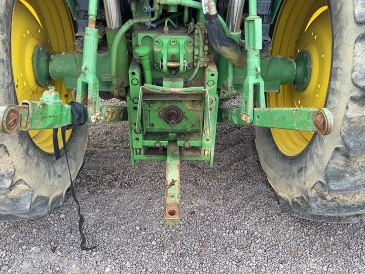 john-deere-6330-image-11