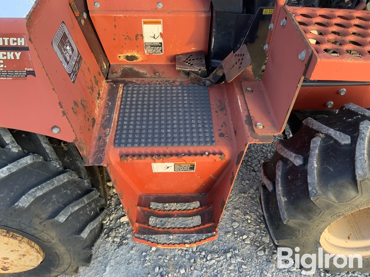 2010-ditch-witch-rt45-image-15