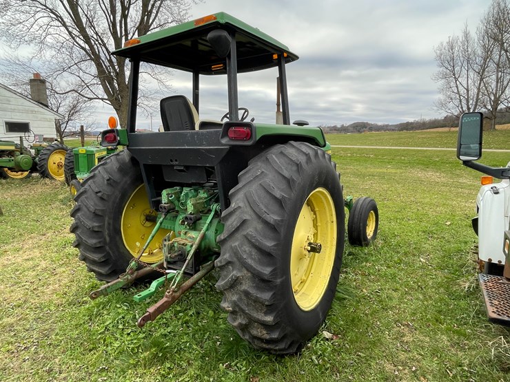 john-deere-4040-image-5