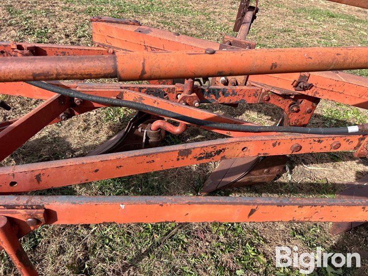 4-bottom-plow-image-10