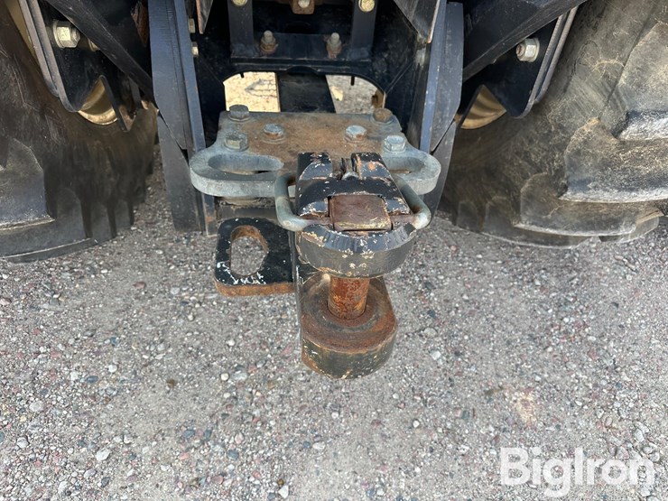 2011-new-holland-t9.390-image-9