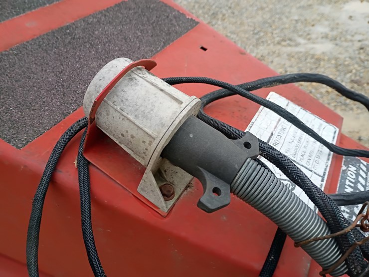 new-holland-678-image-13