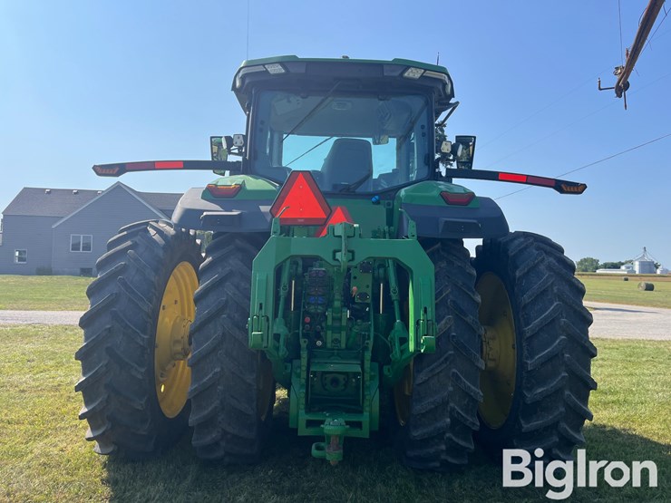 2020-john-deere-8r-340-image-6