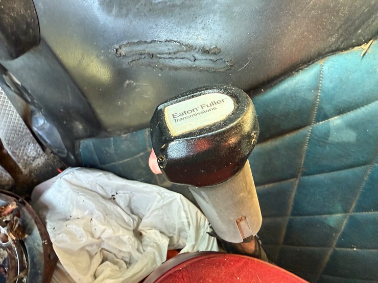 1983-caterpillar-3406-image-17