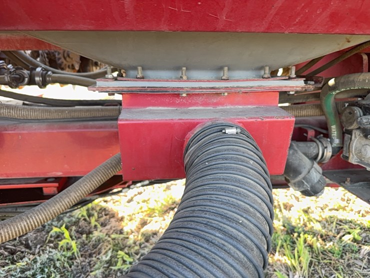 case-ih-1200-image-31