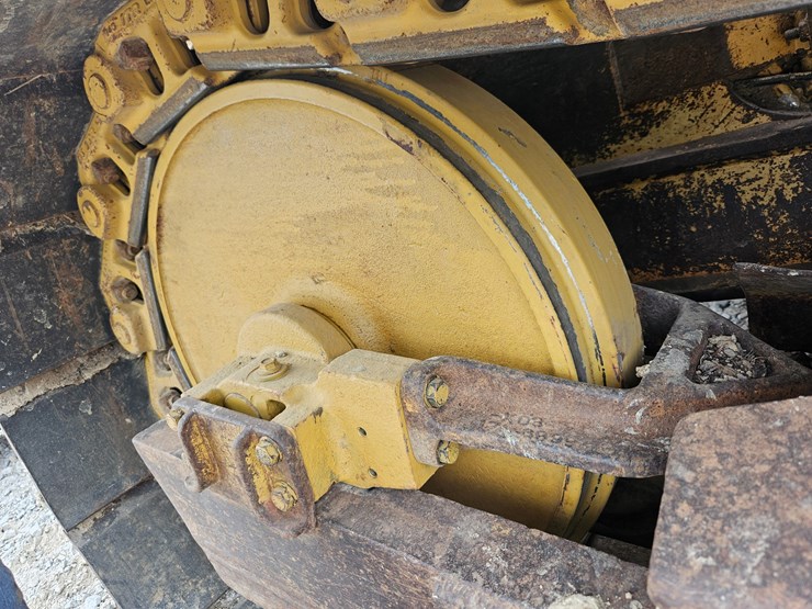 2002-caterpillar-d5g-xl-image-55