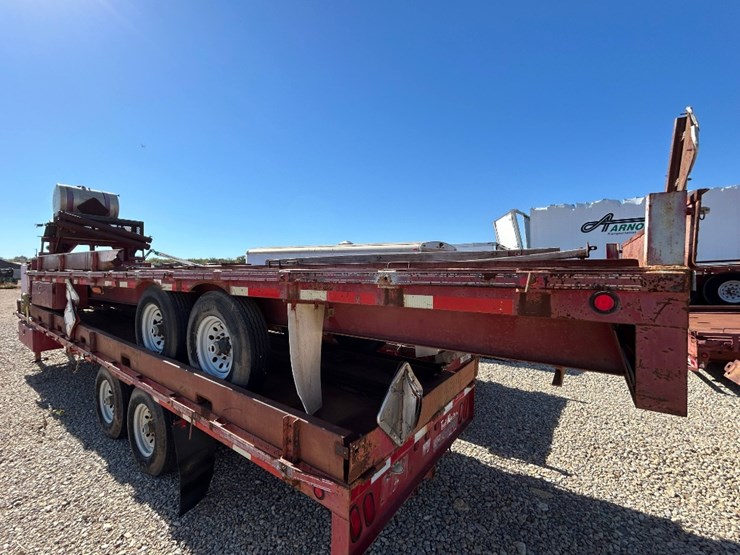 (x)-(8-29)-2007-trail-master-35'oal-t/a-gooseneck...-image-2