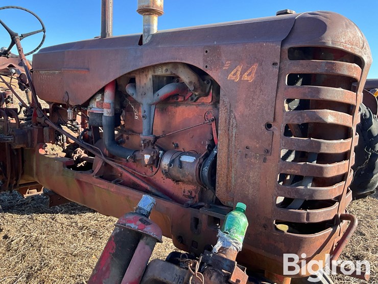 1950-massey-ferguson-44-image-16