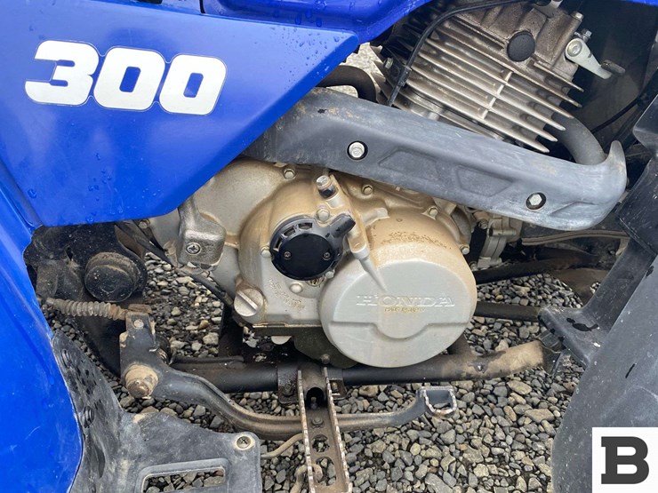 1993-honda-fourtrax-300-image-18