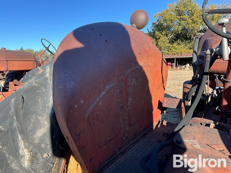 1949-massey-ferguson-55-image-12