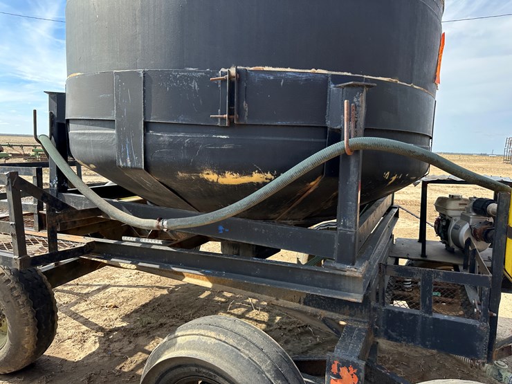 #33804-•-1150gal-nurse-wagon-image-25