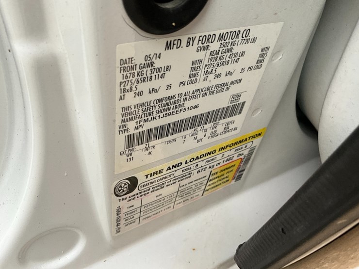 2014-ford-expedition-xlt-image-19